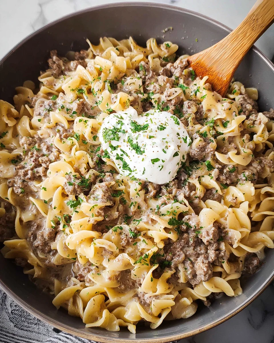 30-Minute Ground Beef Stroganoff 28 30-Minute Ground Beef Stroganoff